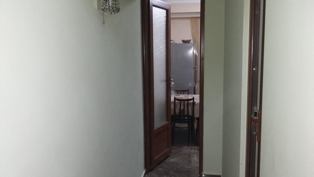 Nellie'S Apartment Μπατούμι Εξωτερικό φωτογραφία